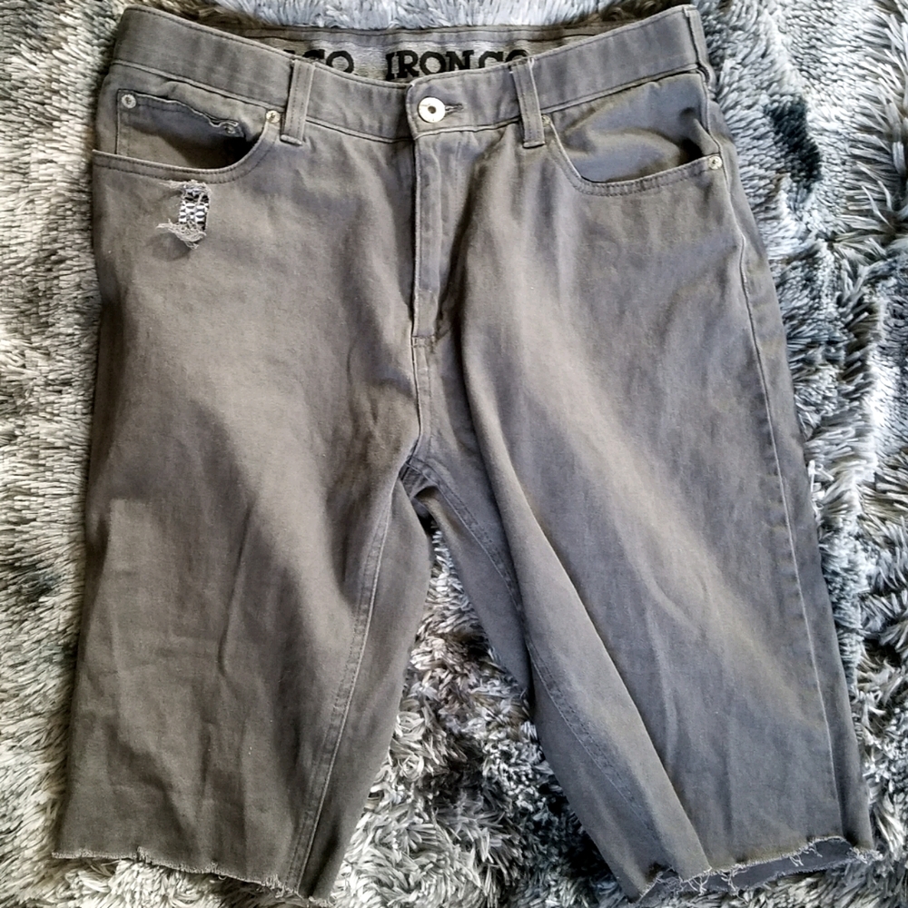 IRONCO cut off grey shorts